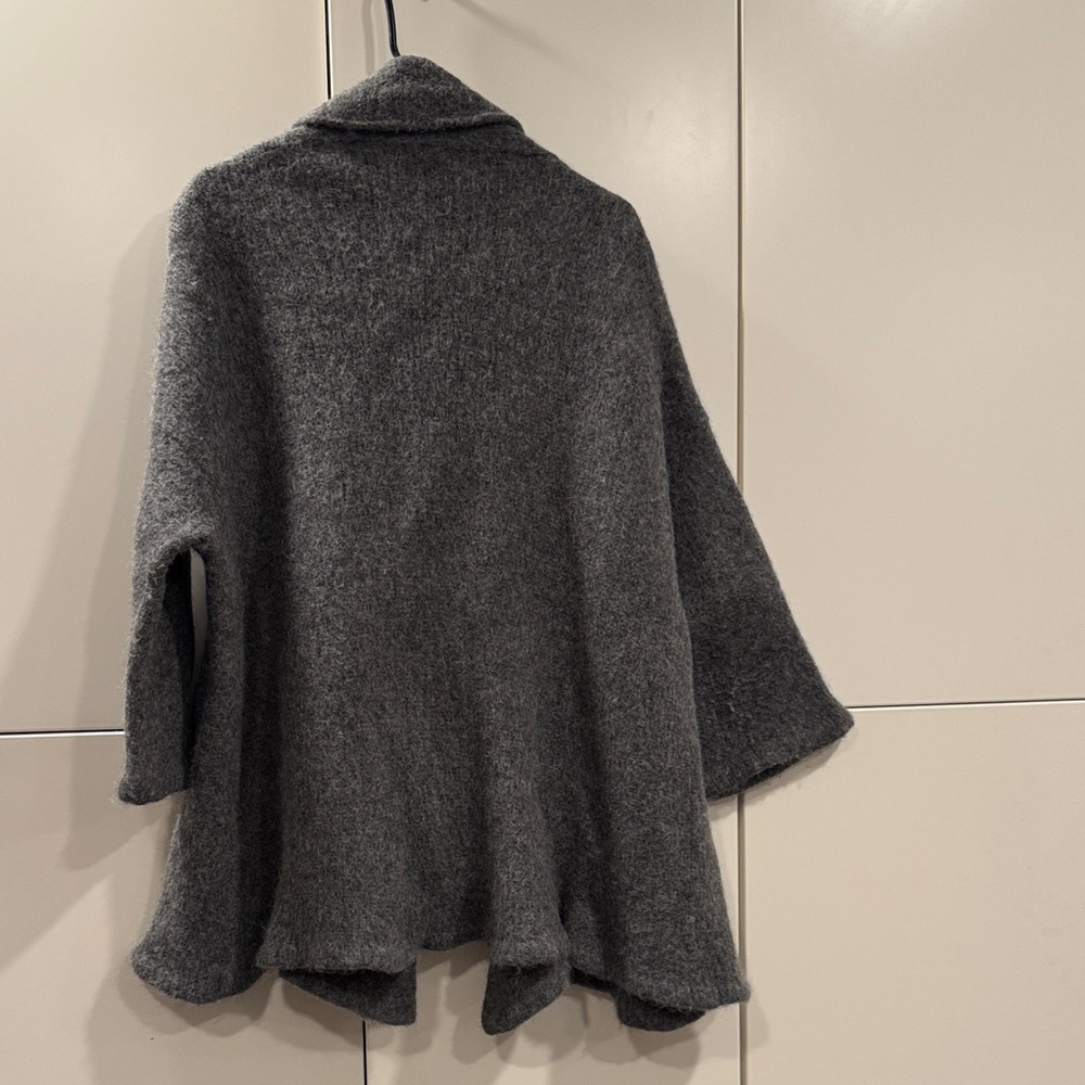 EUC Atelier Delphine Relaxed Open-Front Shawl Collar Cardigan in Dark Gray szML - Picture 5 of 5